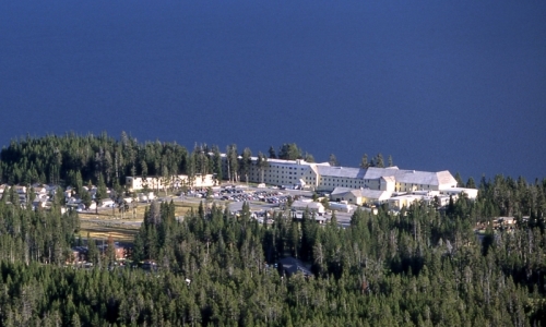 Lake Yellowstone Hotel
