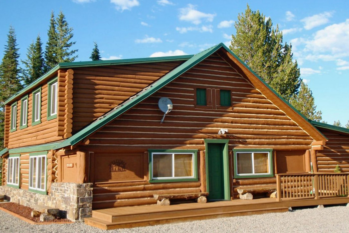 Cabins West Lodging — West Yellowstone, MT