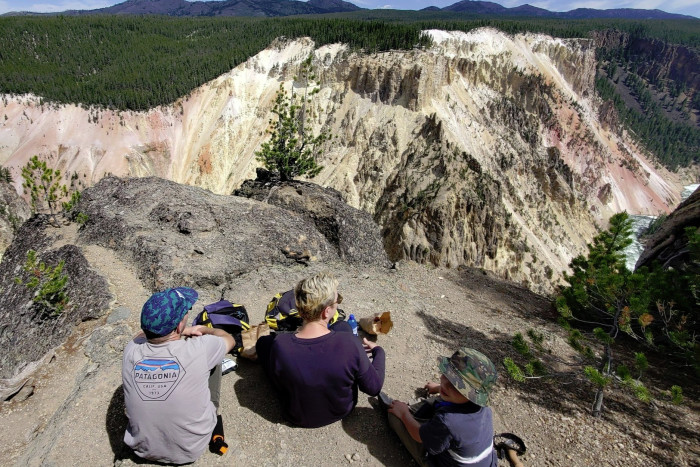 Yellowstone Hiking Guides — , 