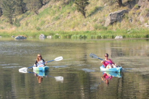 Family Log Lodges & Cabins to rent on Cliff Lake
