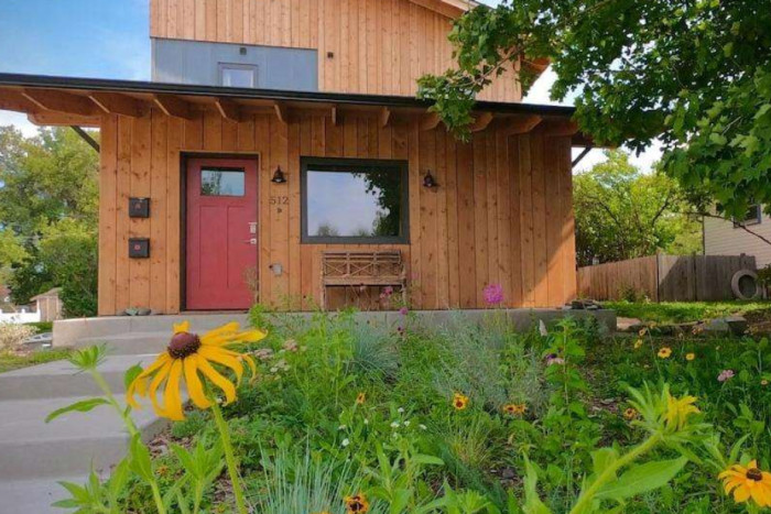 Bozeman Cottage Home Rentals — Bozeman, MT
