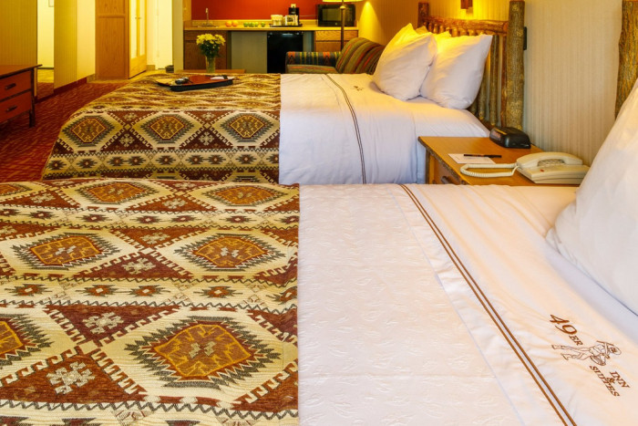 49er Inn & Suites — , 