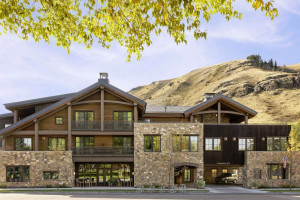 Rusty Parrot Lodge | Jackson Hole's finest