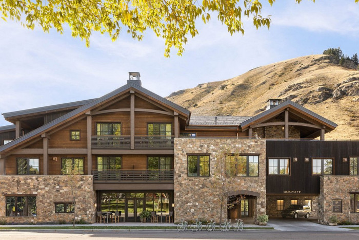 Rusty Parrot Lodge — Jackson, WY