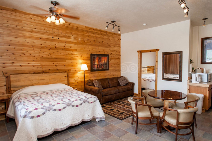 Yellowstone Village Inn — Gardiner, MT