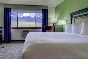 The Ridgeline Hotel at Yellowstone | Gardiner MT