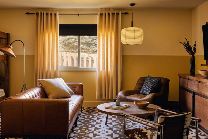 Wandering Buffalo Motel — Bozeman, MT