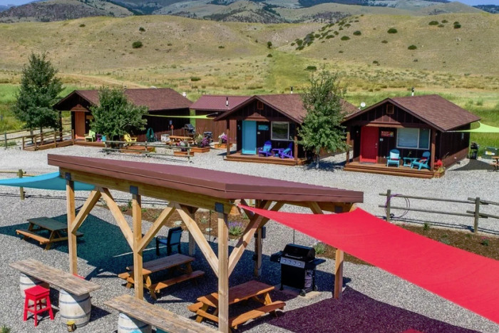 Emigrant Cabins — , 