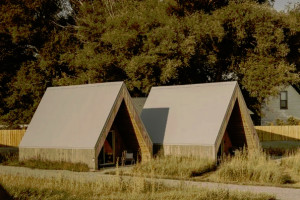 Unique & Affordable Tiny Cabins in Paradise Valley