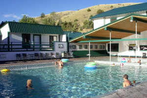 Chico Hot Springs Resort and Day Spa