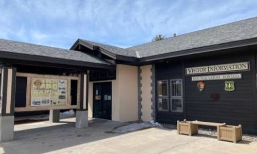 West Thumb Visitor's Center